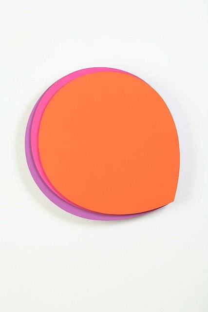 Bence Marafko
Drop Monologue in Three Colours 1, 2007
casein tempera on 3 wood plates, 42 x 42 x 2 cm