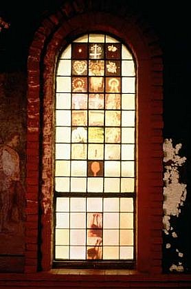 Jo Yarrington
Undercurrent II, 1998
180 photographic transparencies
