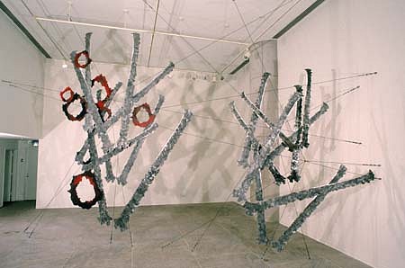 David Winter
Thing Blind, 1990
steel, aluminum, 324 x 216 x 24 inches