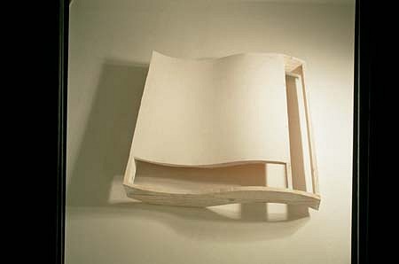 Edo Valderry
Hortus, 1996
wood, 105 x 100 x 10 cm