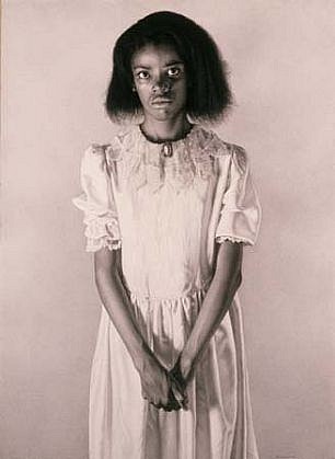 Bill Vuksanovich
Latrice, 1990
pencil, 44 x 60 inches