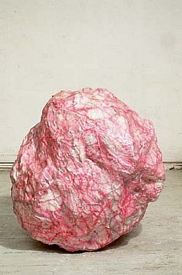 Cara Perlman
Erratica P, 1998
plaster, wire, gauze, ink, varnish, 36 x 30 x 30 inches