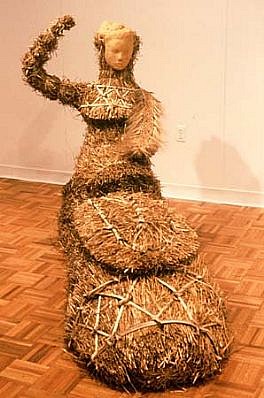 Stephen Lee
There Was an Old Woman Who Lived in a Shoe
straw, beeswax, 60 x 36 x 72 inches