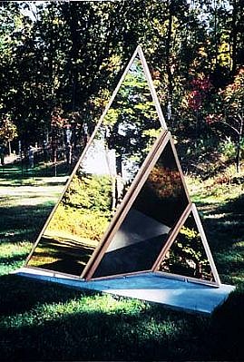 Anthony Krauss
Angled Illusions, 2002
mirrored aluminum and cedar, 90 x 60 x 20 inches