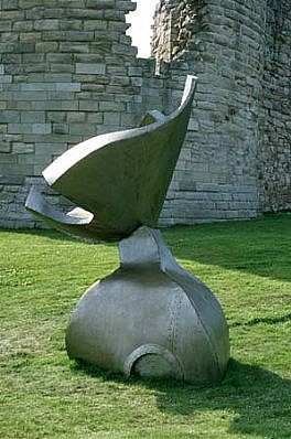 Joseph Ingleby
Resevoir Tap, 1995
rivetted steel, 108 x 66 x 96 inches
