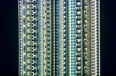 Jan Gilbert
Urban Currents, Chicago Stories, 2003
mixed acylic, photo media, 288 x 288 inches