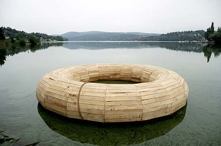 Va'clav Fiala
The Rescue Wheel for the Flooded Village Kn�nice
oak, diameter: 17 feet
