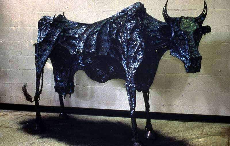 Cher Fox
Starving Cow, 1999
steel, 92 x 42 inches