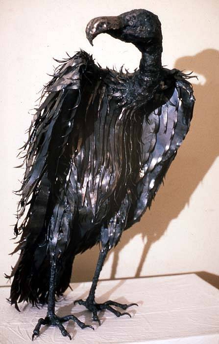 Cher Fox
Vulture I, 1999
steel, 34 x 19 inches