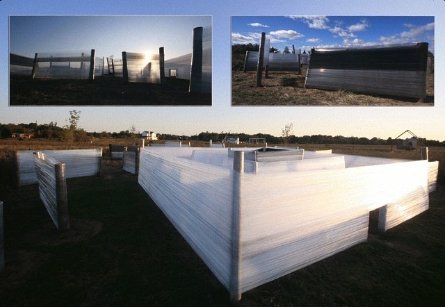 Lishan Chang
The Wave Maze, 2007
recycled wooden poles, plastic stretch wrap, 1115 x 1115 meter site