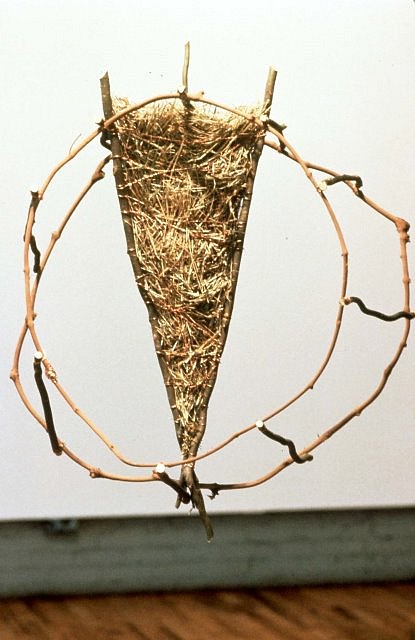 Ursula Clark
Dreammaker, 1992
birch hay, wire, 24 inches in diameter x 15 inches x 8 inches