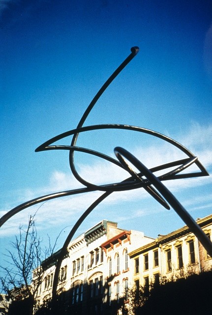 Dave Caudill
Freewheeling, 2002
stainless steel, 132 x 120 x 72 in.