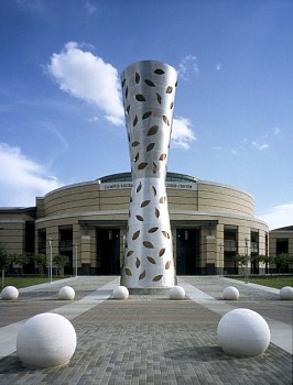 Tim Glover - Healing Nature, Leaf Column