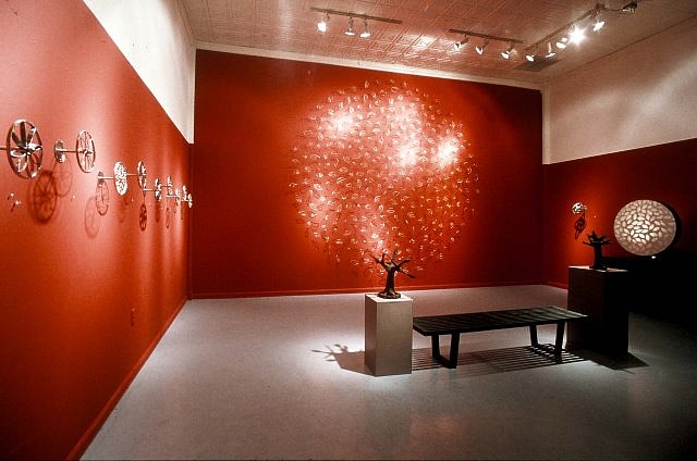 Tim Glover
Installation at Redbud Gallery, Houston, 2002