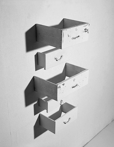 Euyoung Hong
Drawers, 2005
mixed media, dimensions variable