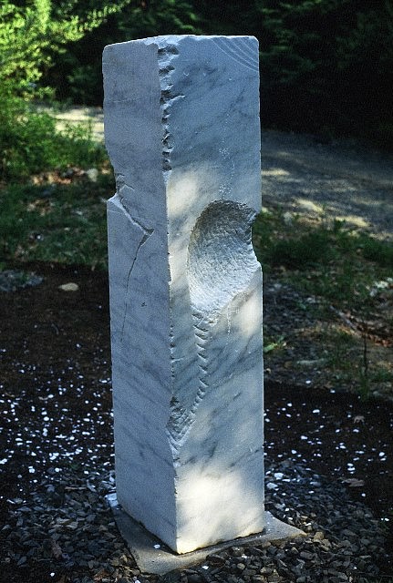 Sheree Kaslikowski
Of the Fragile, Of the Strong, 2005
Vermont marble
(detail)