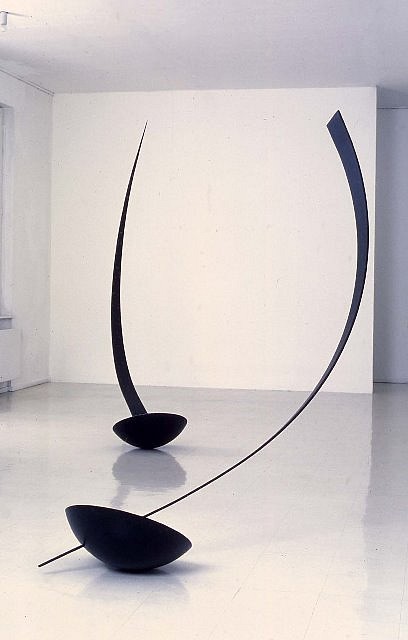 Sigrun Olafsdottir
Dancer 3 and Dancer 4, 2004
steel, aluminum, 180 x 200 cm