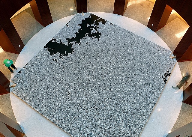 Motoi Yamamoto
Labyrinth, 2006
salt, 288 x 288 in.
