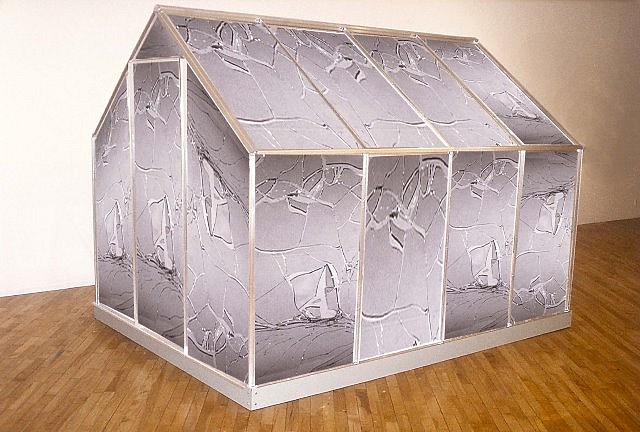 Nina Yankowitz
Breaking Glass House, 2004
lenticular panels and metal frame, 76 x 100 x 84 in.