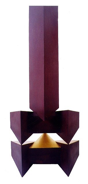 Ernesto Alvarez
Obelisco V
iron and gold leaf, 60 x 28 x 15 inches