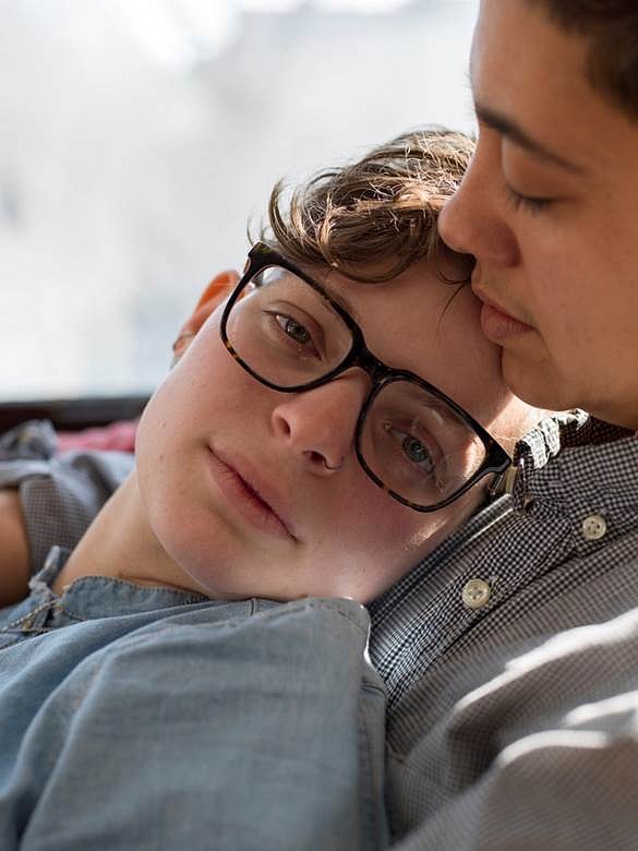 Jess T. Dugan
Laurel, 2014
archival pigment print, 20 x 24" or 32 x 40"