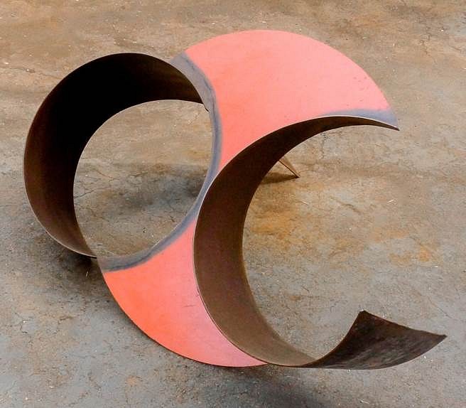 Kenneth Capps
Talk, 2014
Paint and treated steel, 41 x 78 x 92 in.