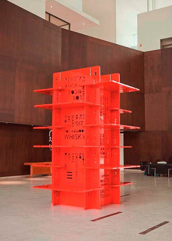 Mario Navarro
House of cards IV, 2006
wood, iron and epoxic paint, 152 11/16 x 92 1/2 x 92 1/2 in.