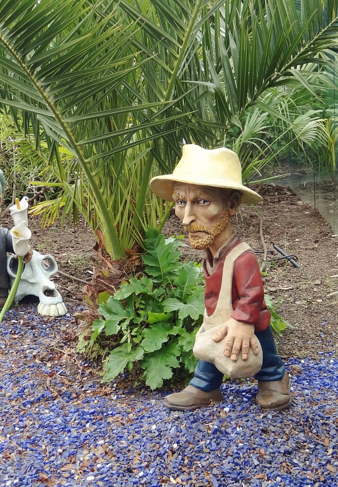 Elliott Arkin
Seed Sower (A Peaceable Kingdom), 2011/2013
Aqua resin, outdoor acrylic paint, 33 x 20 x 15 in.