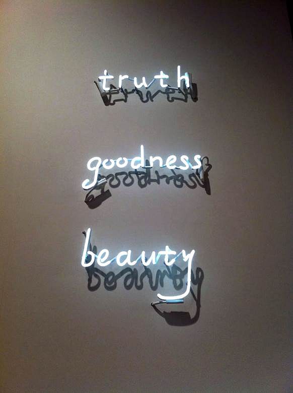 Terence Koh
truth, goodness, beauty, 2015
neon, 36 x 62 in.