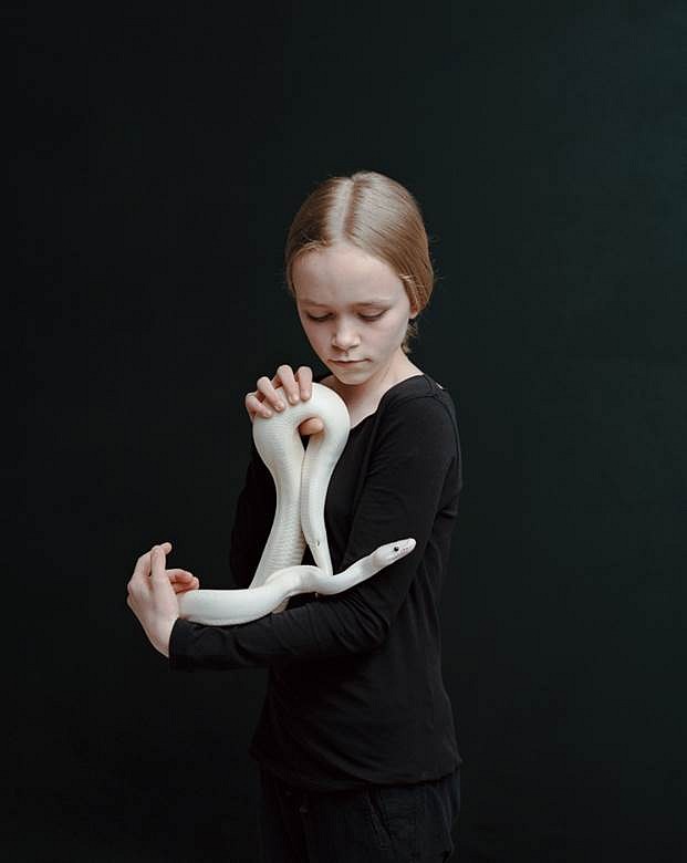 Bettina von Zwehl
From the series Bloodlines, Sari (Python Regius), 2016
C-type, 17.3 x 21.5 cm