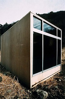 Toshihiro Komatsu
Reconstruction of Studio 204, 1993
aluminum, window frame, glass, plywood, water of lake, 430 x 215 x 220 cm
