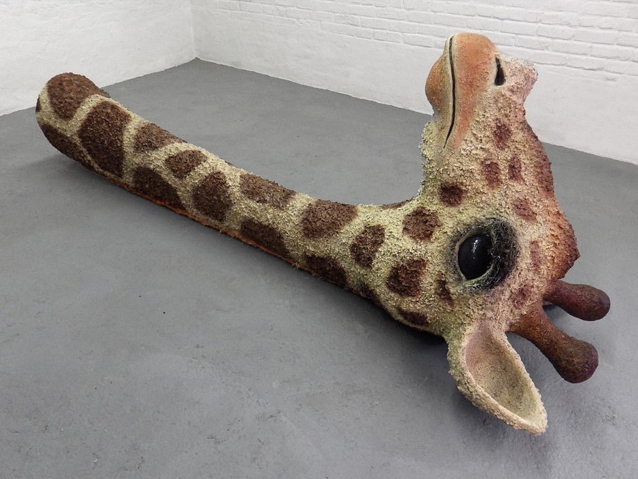 Hans Van Meeuwen
Giraffe, 2013
polystyrene, tile-adhesive, plaster cast, wood, painted, 72 x 36 x 48 in.