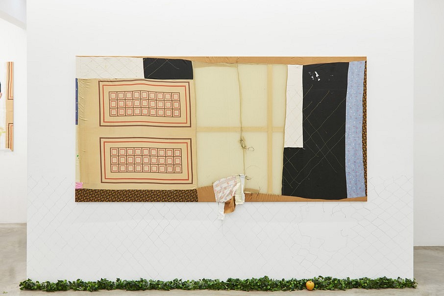T.J. Dedeaux-Norris
Big City, Little Country Girl, 2016
fabric, graphite wall drawing, plastic apple, plastic ivy, 100 x 60 in.