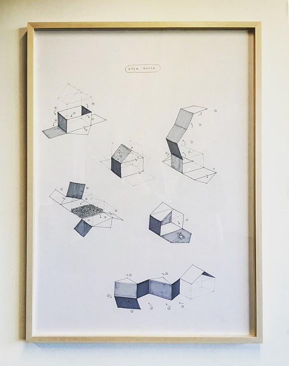 Aldo Giannotti
open house, 2018
rollerpoint pen and pantone on paper, 70 x 100 cm