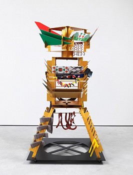 Suse Weber - Marionette Gold (in English: Gold Marionette)