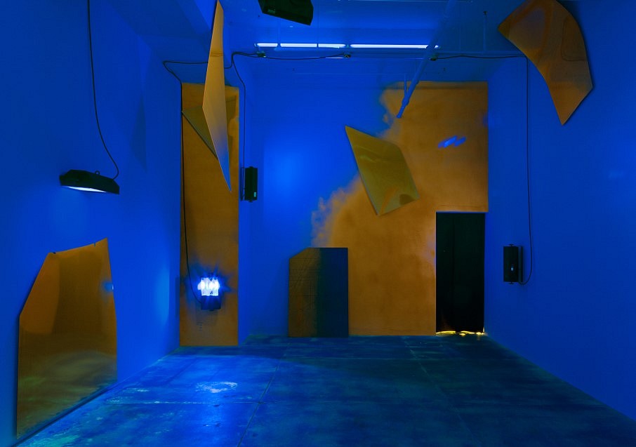 Nicola Martini
The Sober Day, 2015
on wall, room dimensions
Installation view: Kaufmann repetto, New York