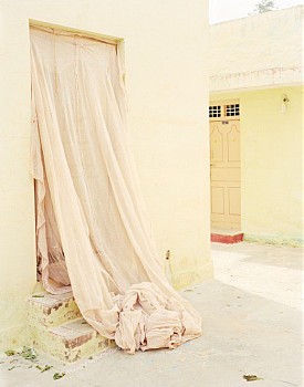 Vasantha Yogananthan - Secret Door/