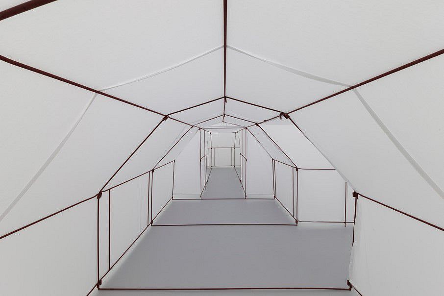 Stuart Middleton
Untitled, 2015
light fittings, poly-cotton, steel, paint, salt, 6 x 6 feet x variable
