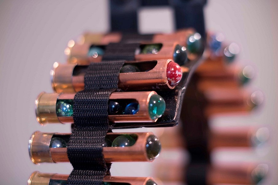 Claudio Correa
Juguete de Guerra (War Toy) (detail), 2020
glass, metal, and canvas, 59 1/2 x 47 1/4 x 59 1/2 in.