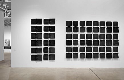 Jessica Vaughn
After Willis Rubbed, Used and Moved (#005), 2022
36 individual pairs of used machine fabricated public transit train seats from the Chicago Transit Authority 1998-2011 on wall, 98 x 225 x 1/4 in.